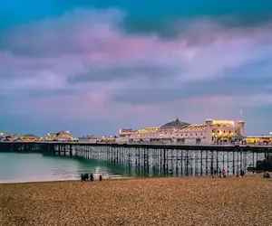 Luton to Brighton taxi