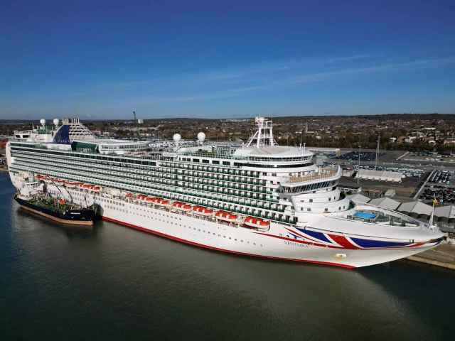 Dover to Gatwick taxi